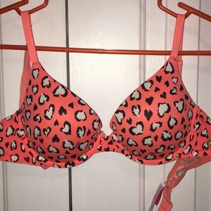 PINK Victoria Secret bra *FINAL PRICE*